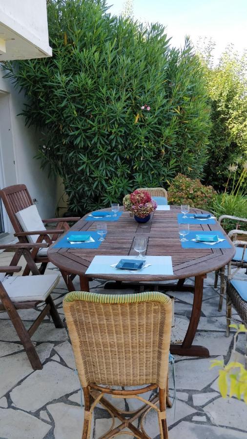 T1 Ou T2 Dans Villa Avec Jardin Proche Biarritz Anglet Exterior photo